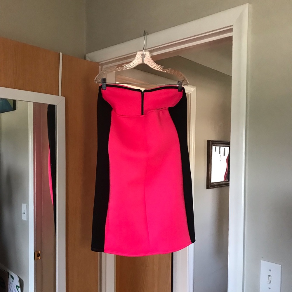 NEON PINK NEOPRENE SCUBA DRESS 🎀 - Picture 12 of 14